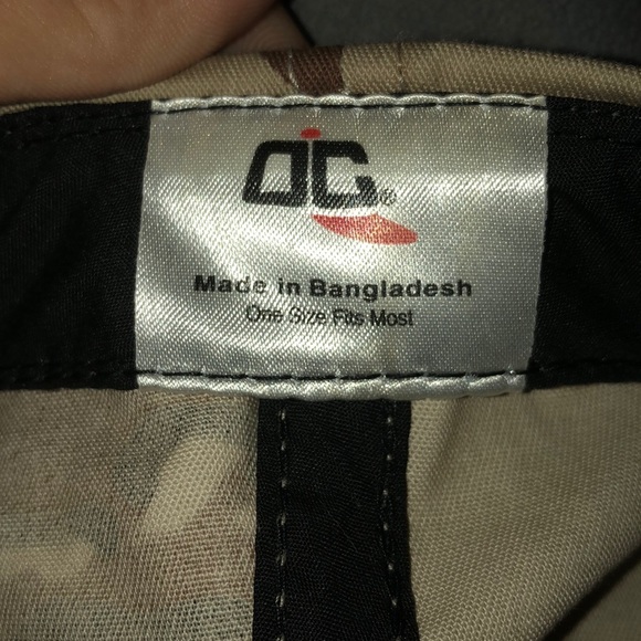 Desert Camo SnapBack - Picture 6 of 7